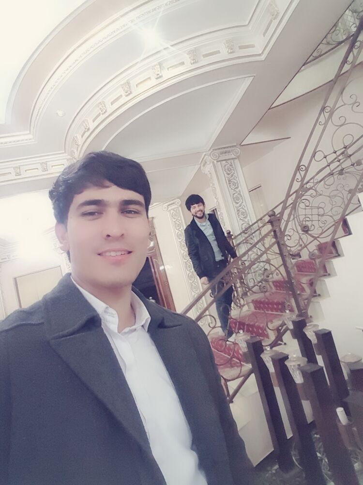  48063537  Aziz, 30 ,    