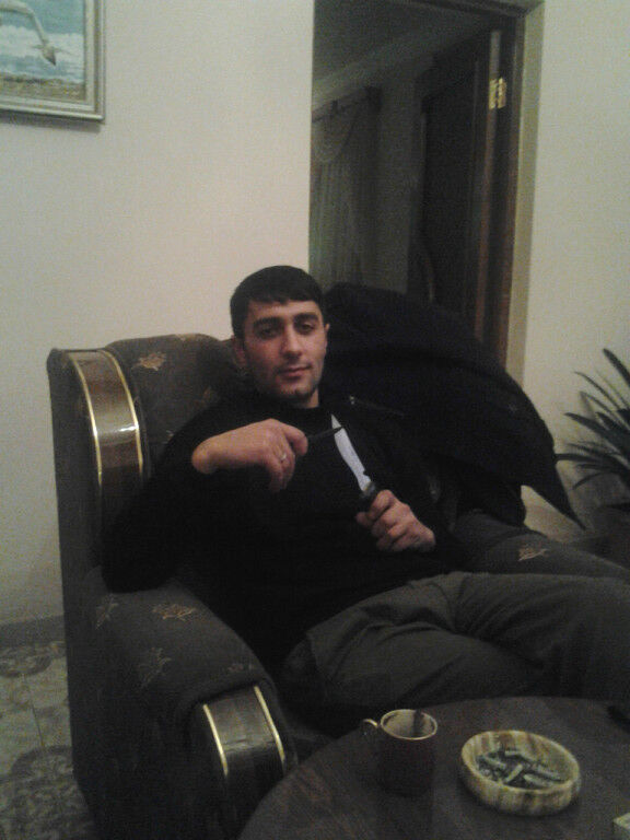  6534797  A r M, 33 ,    