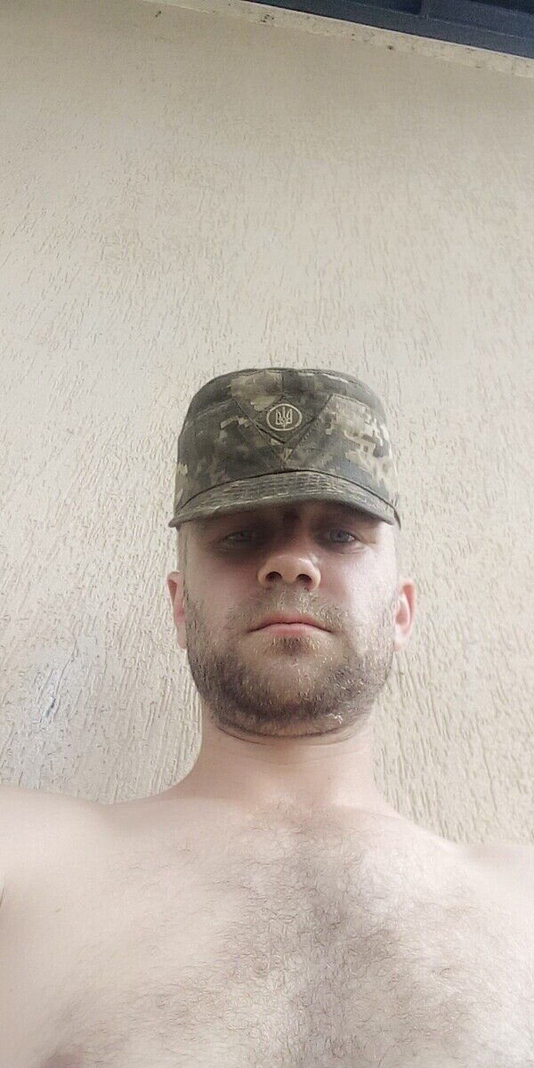  22408597  , 35 ,    