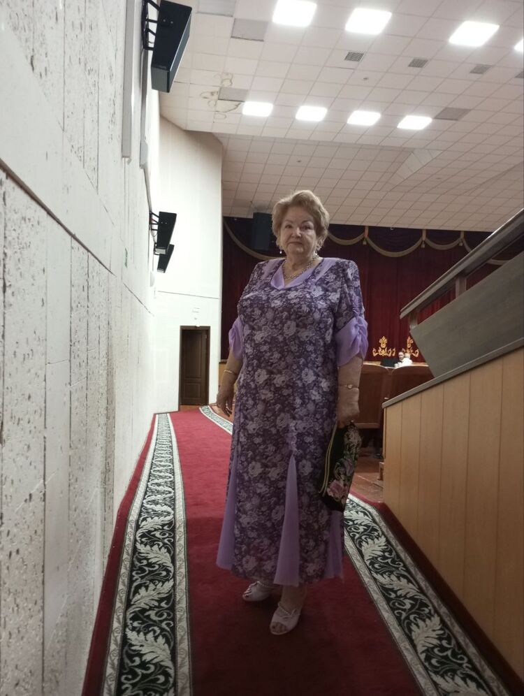  52055837  , 79 ,    --