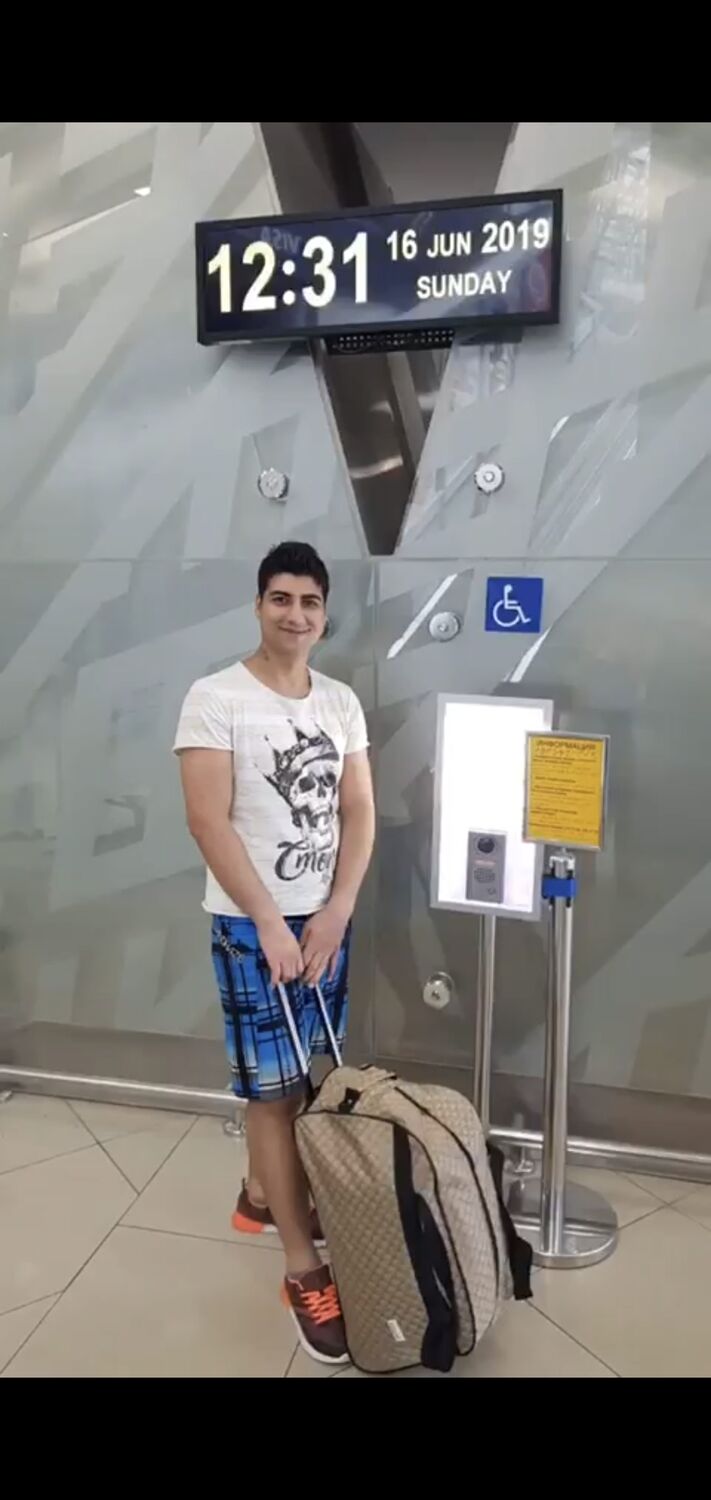  45160857  Semikh, 39 ,    -