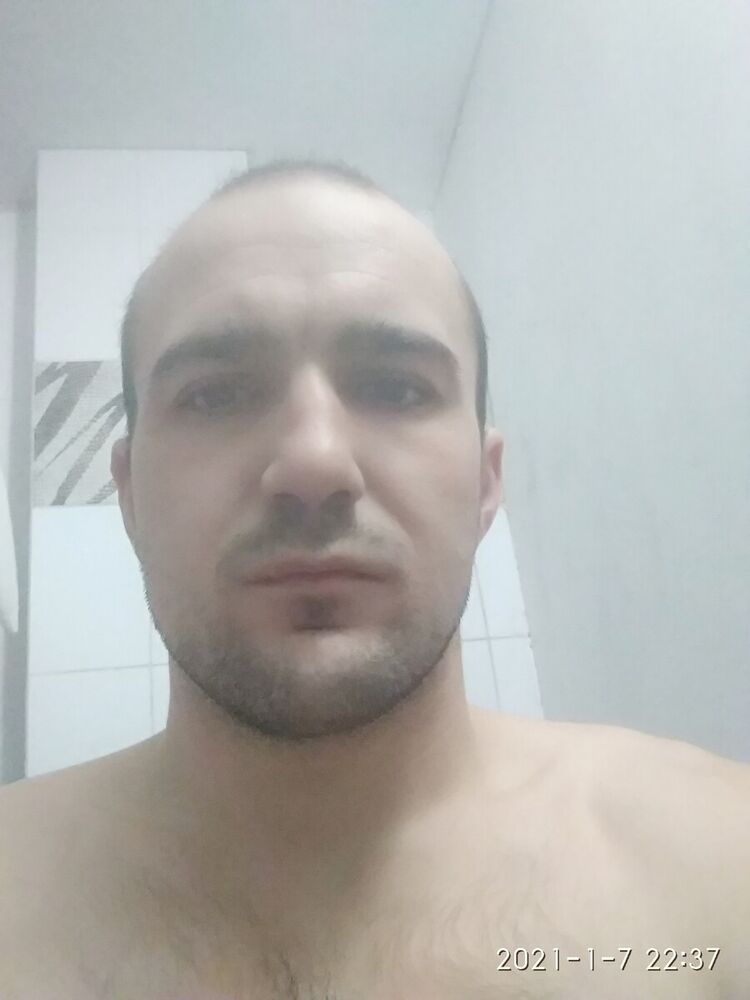  22041217  , 32 ,    