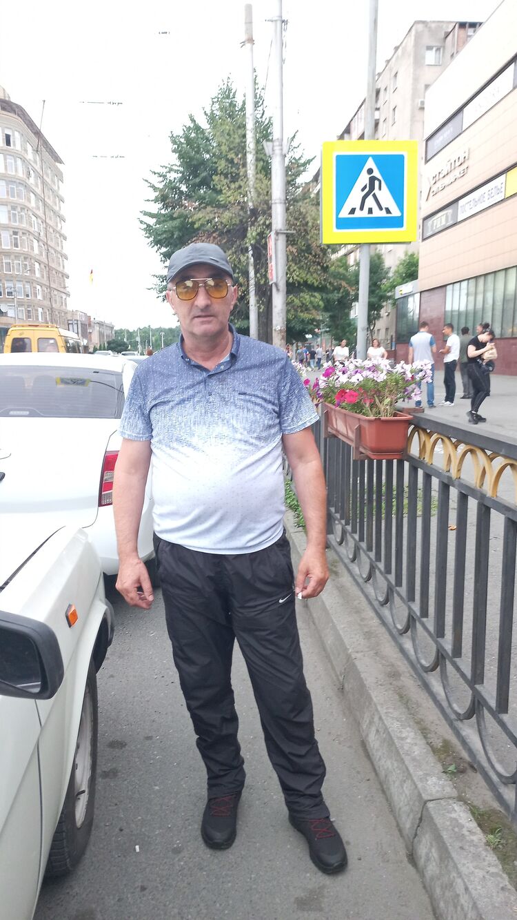  23438497  , 58 ,    