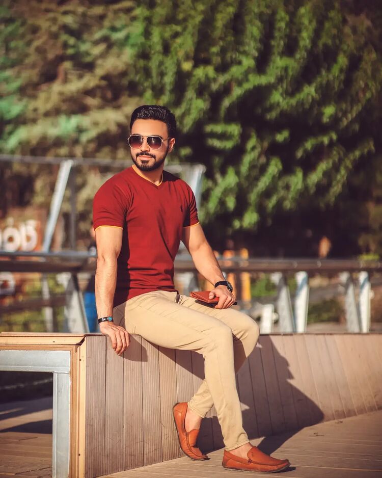 Neyshabur,   __, 25 ,   ,   
