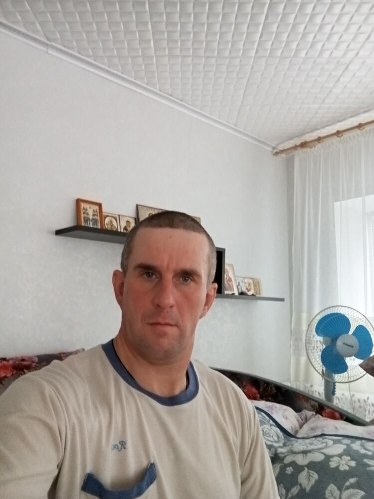  48773247  , 41 ,    