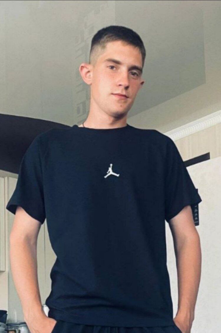  45056347  , 22 ,    --