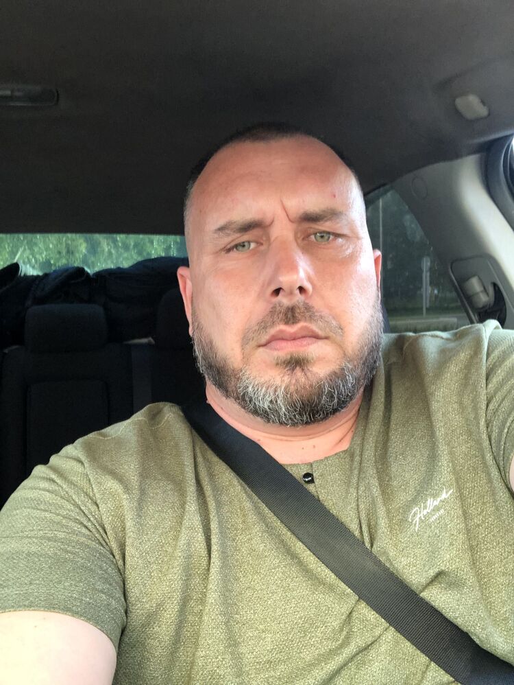  45077337  , 41 ,    