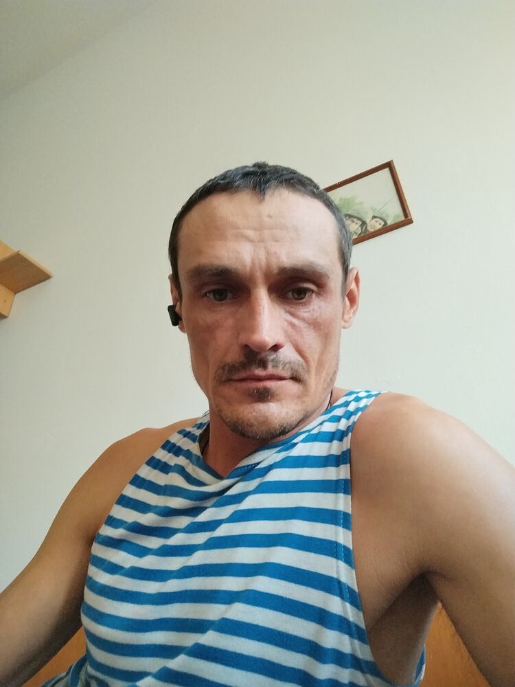  38511277  , 42 ,     