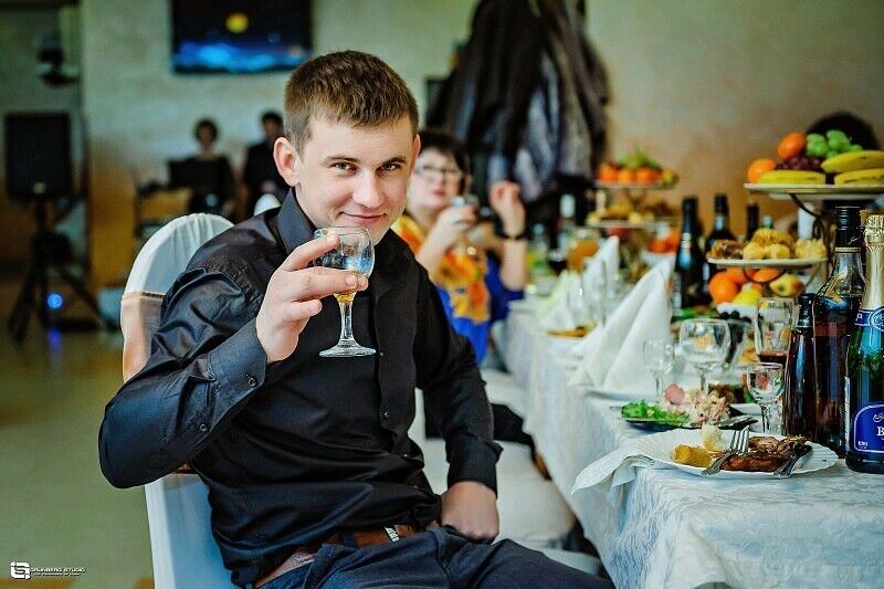  8769357  , 37 ,    --