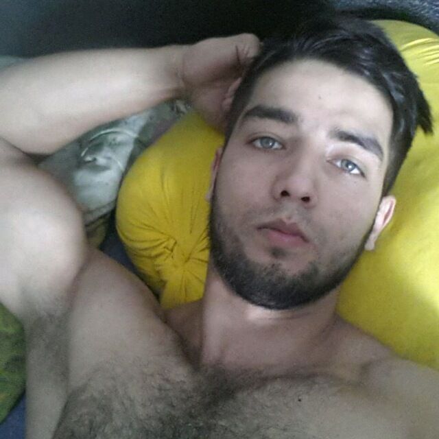  ,   Bek, 35 ,   ,   