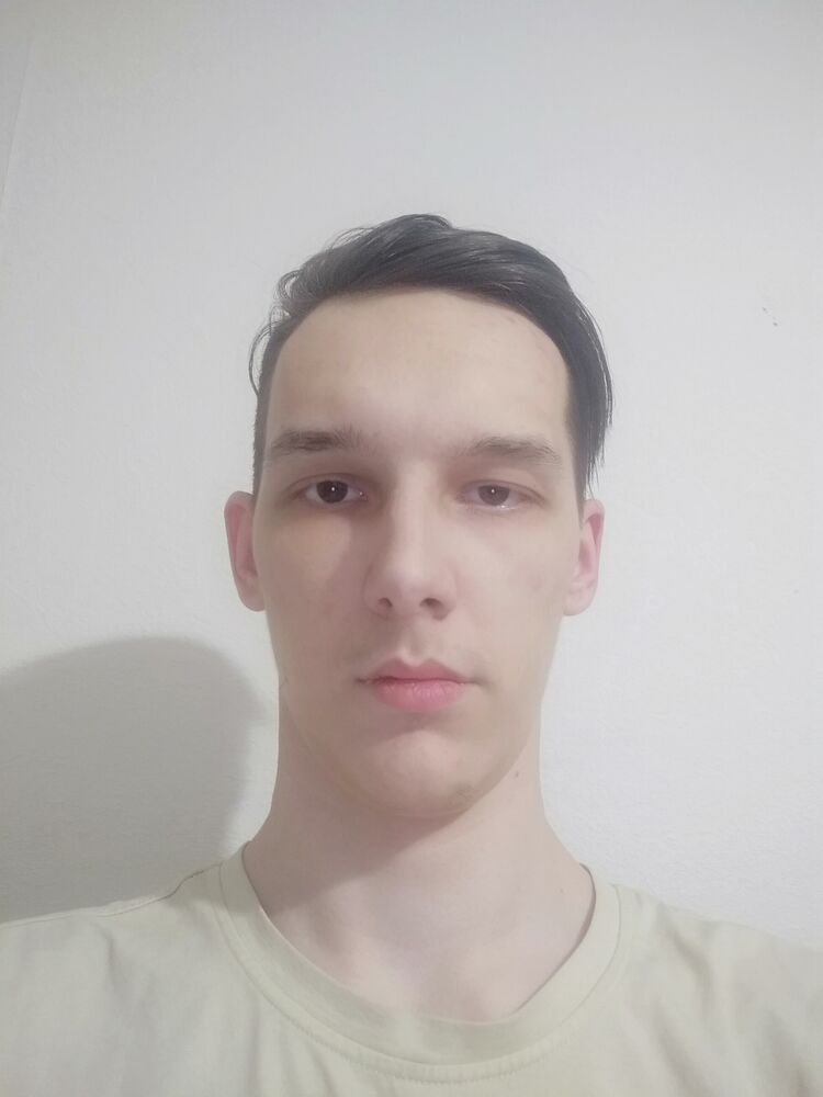  48031527  , 21 ,     