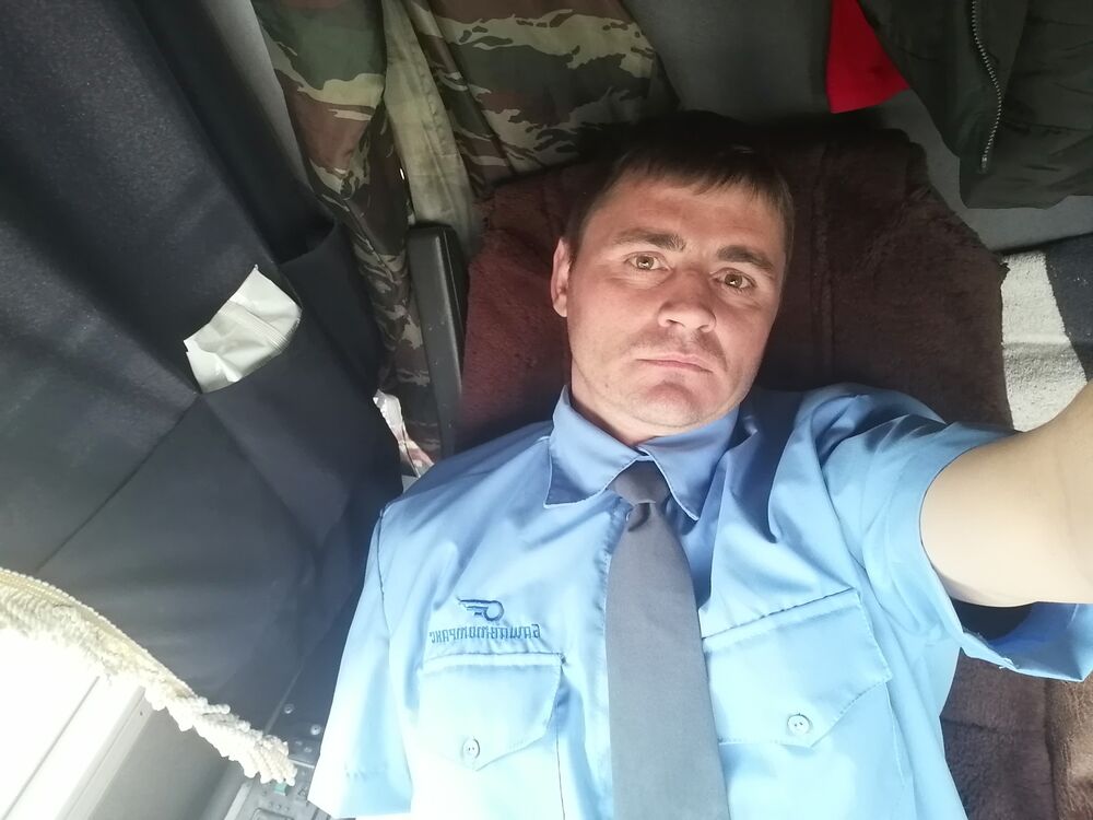  25523307  Nikolay, 40 ,    