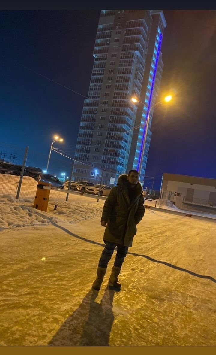  33022237  , 27 ,    