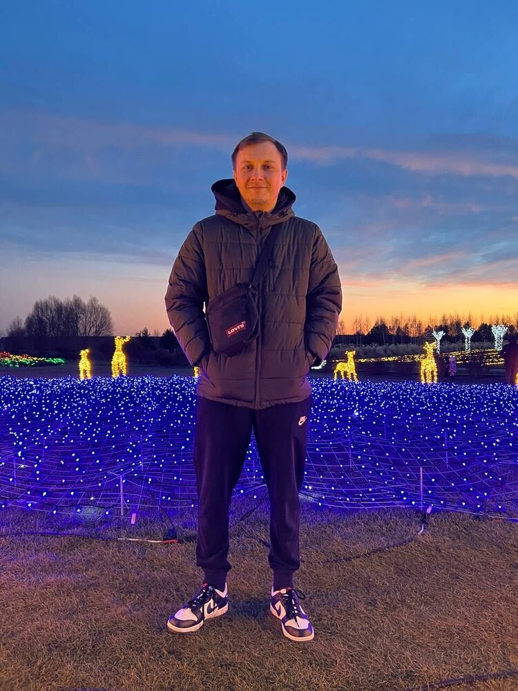  ,   Maksim, 30 ,   ,   
