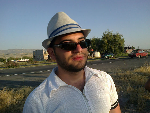  ,   Davo, 33 ,   ,   , c 