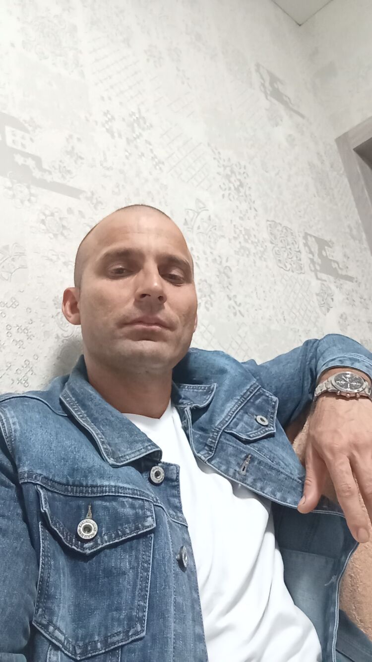  52870887  , 38 ,    