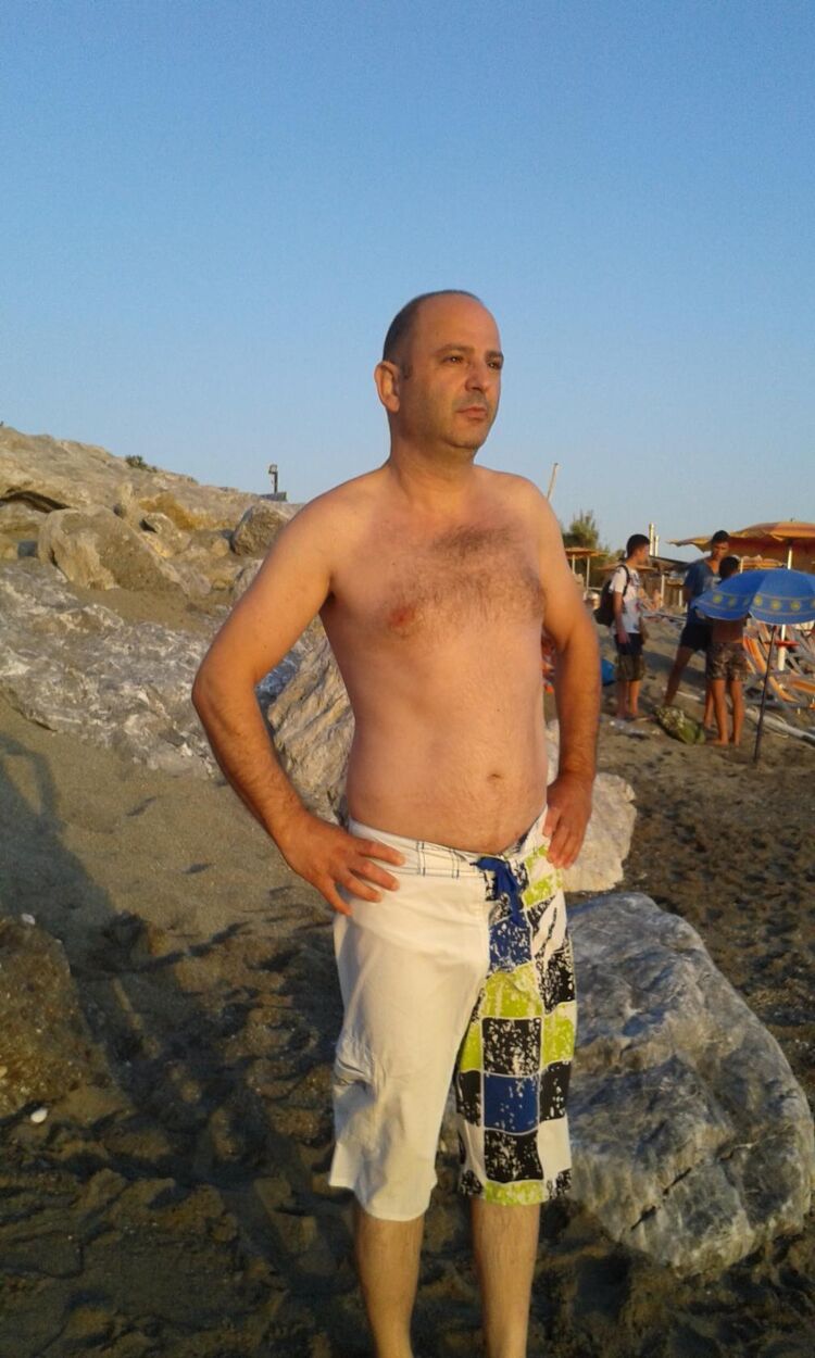  31813937  Antonio, 53 ,    Lamezia Terme