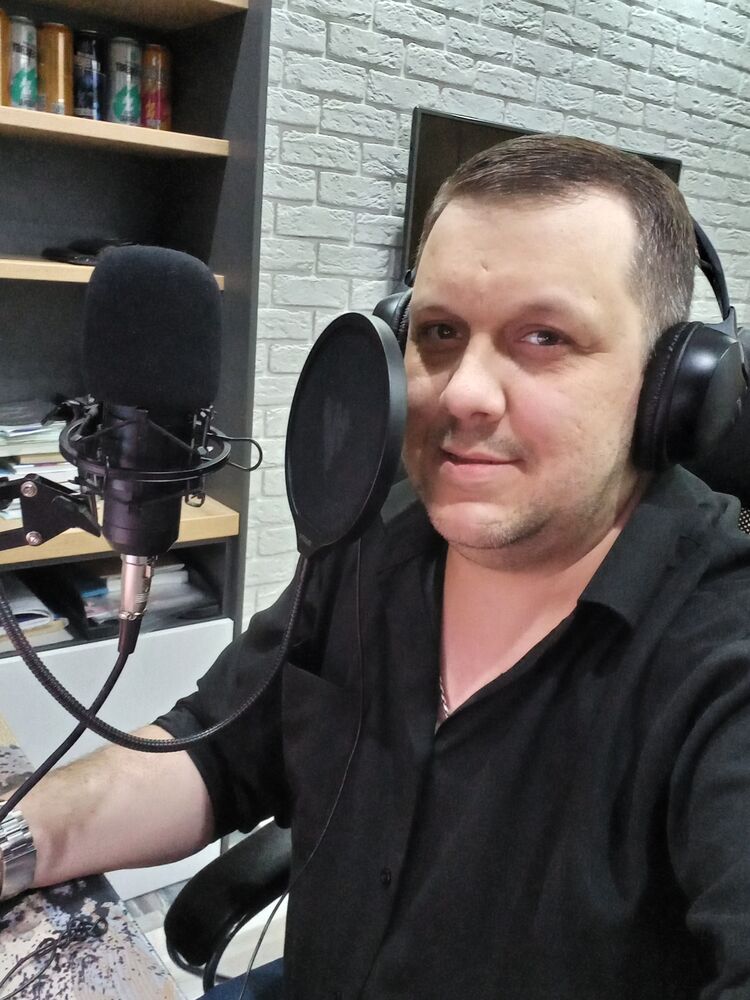  ,   Stanislav, 38 ,   ,   , c 