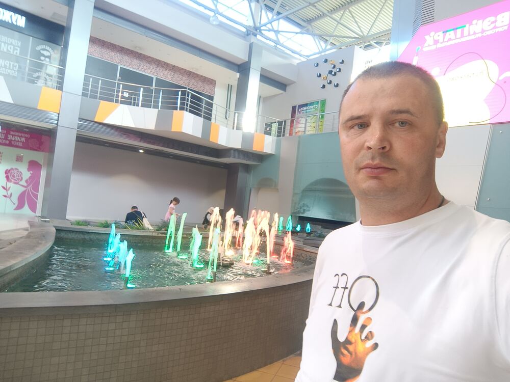  46379867  Sergey, 41 ,    