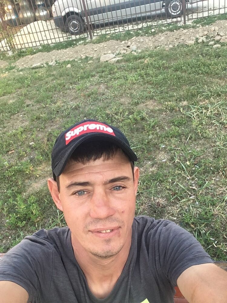  ,   , 40 ,   c 