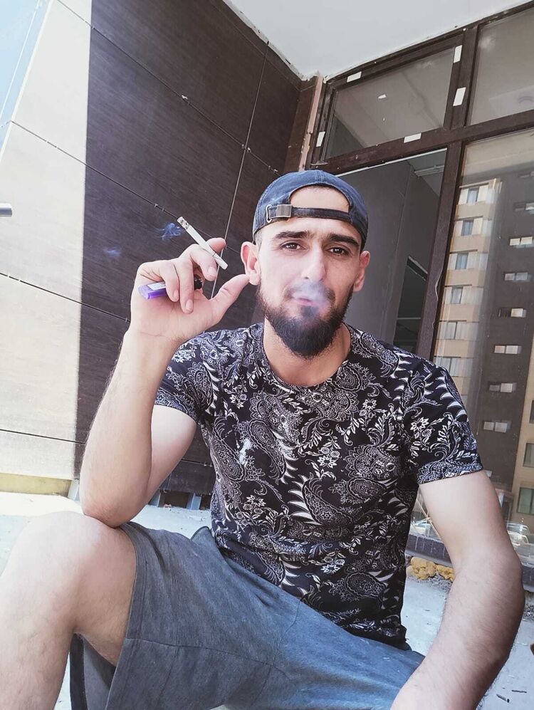  28188137  Tayr, 40 ,    -