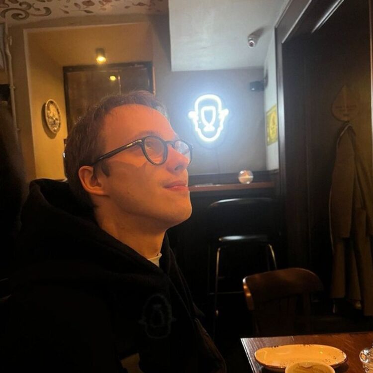  -,   , 28 ,   ,   