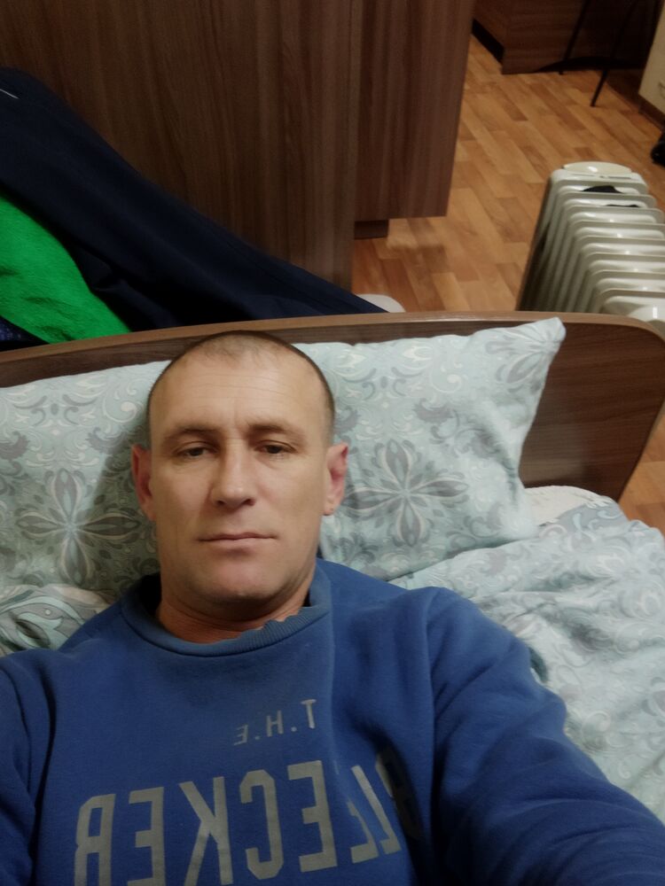  23300257  , 44 ,    --