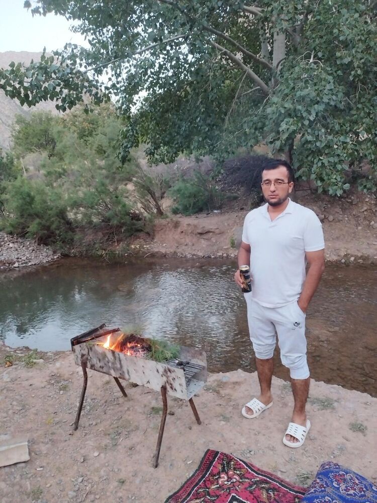  53056887  Baxriddin, 29 ,    