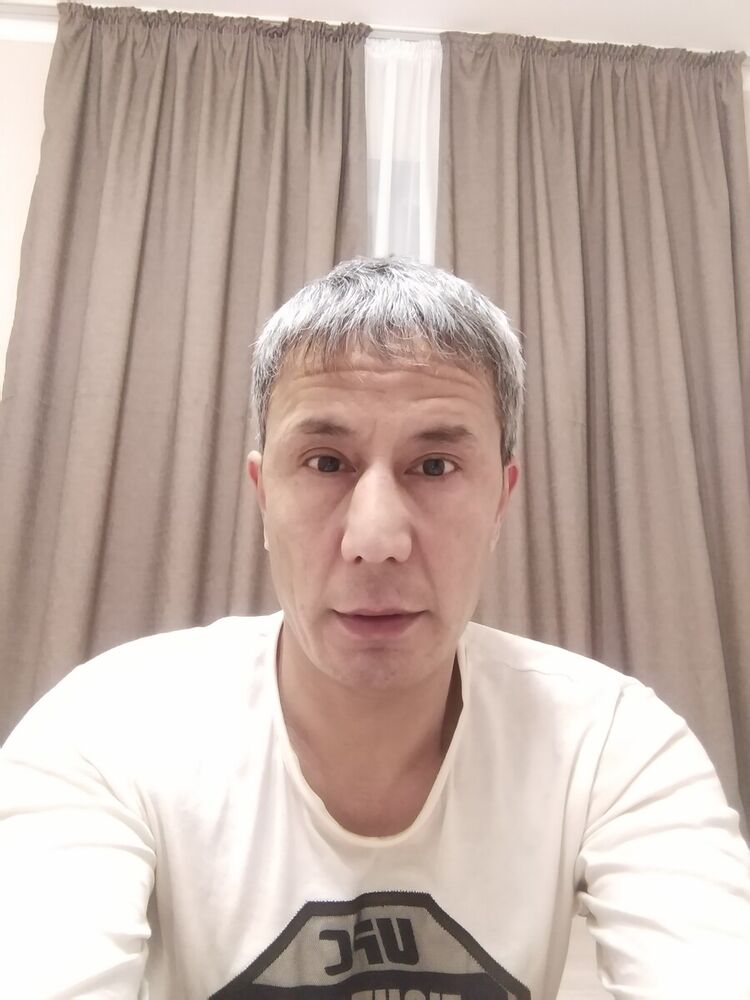  22202607  Nurik, 43 ,    