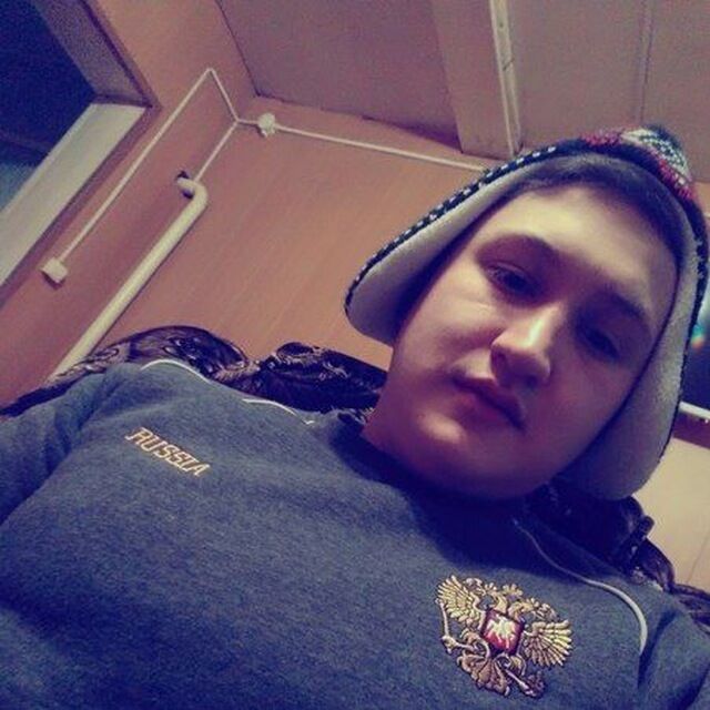  35989917  , 27 ,    