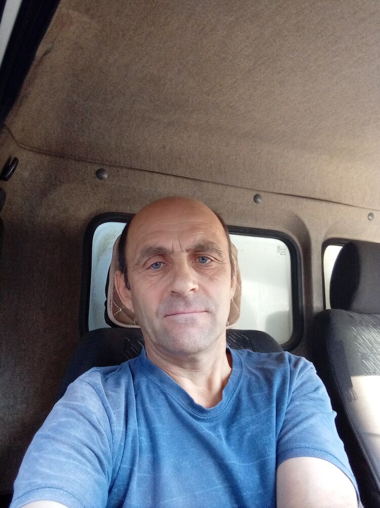  44466967  , 54 ,    