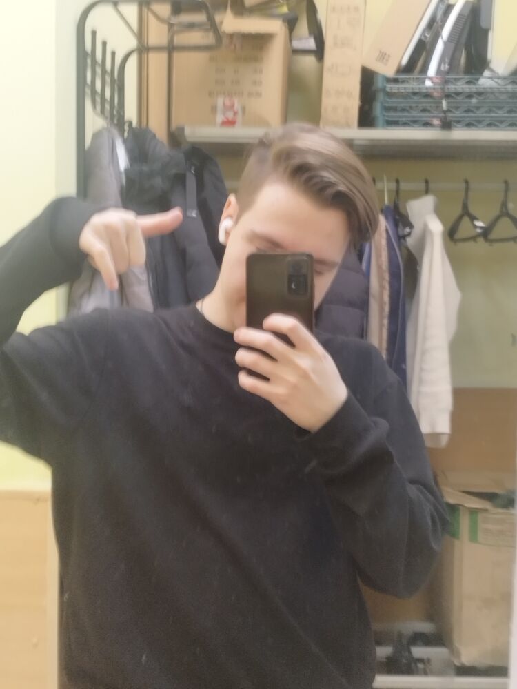  52238107  , 19 ,    
