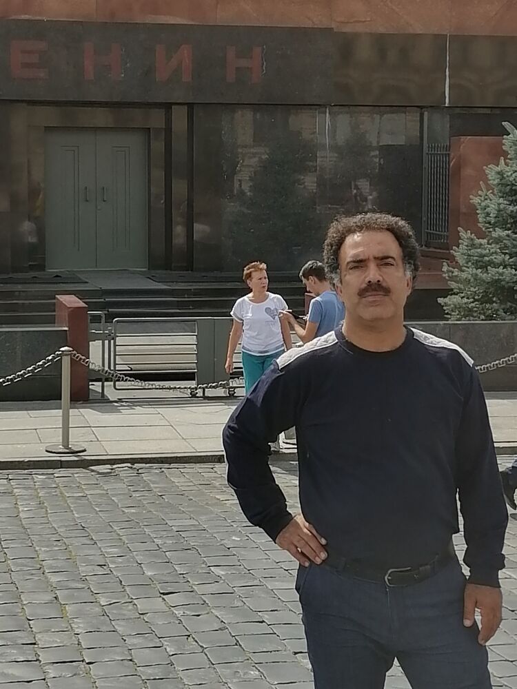  28510227  Karim, 48 ,    