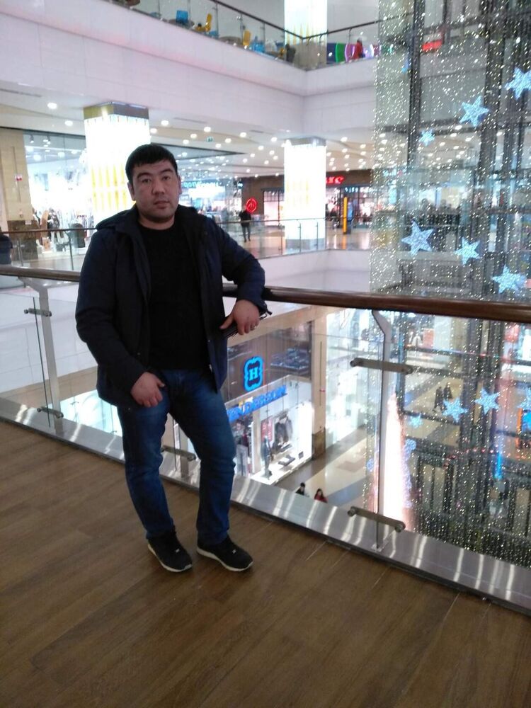  ,   LAZIZ, 37 ,   ,   , c 