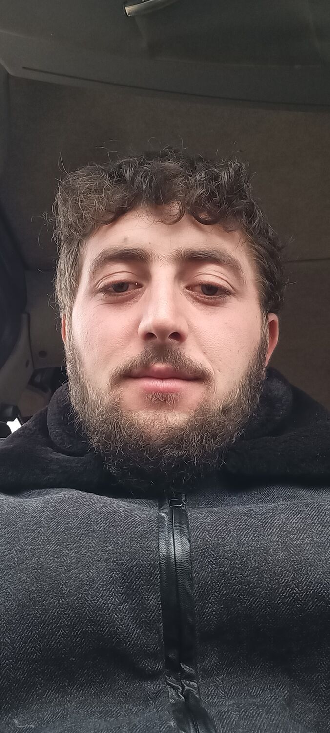  42524467  , 24 ,    