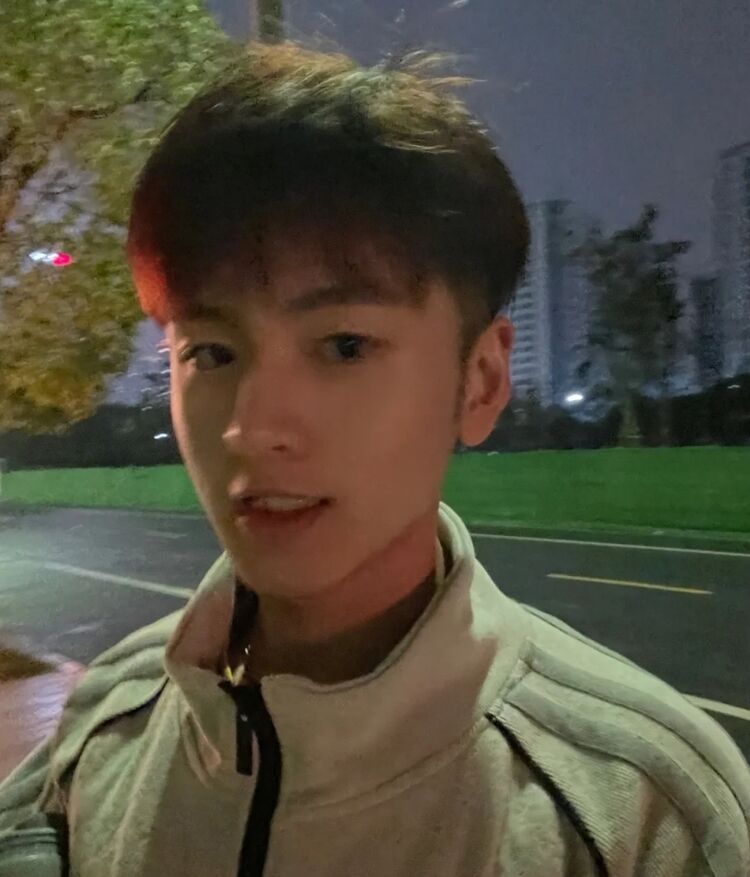  28172367  Fyy, 26 ,    --