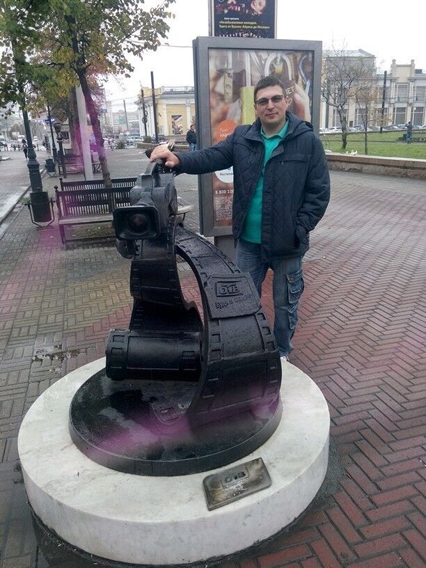  8943167  , 47 ,    