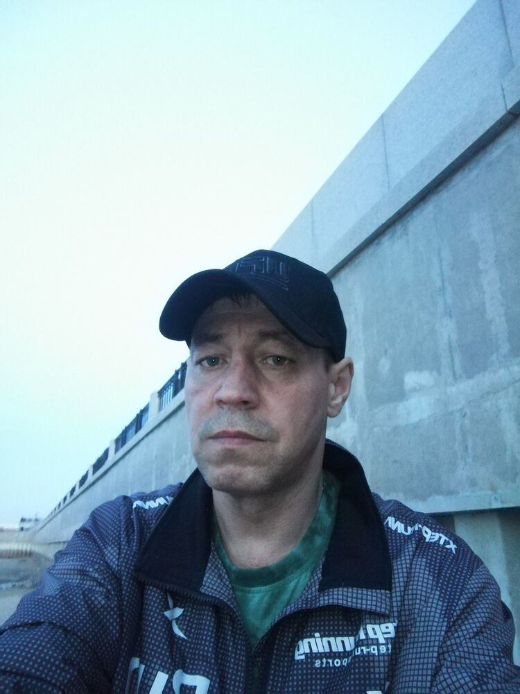  12217287  Garik, 51 ,    