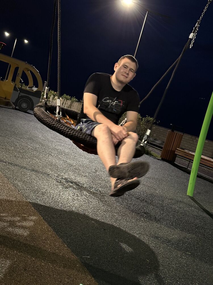  42379817  , 24 ,    