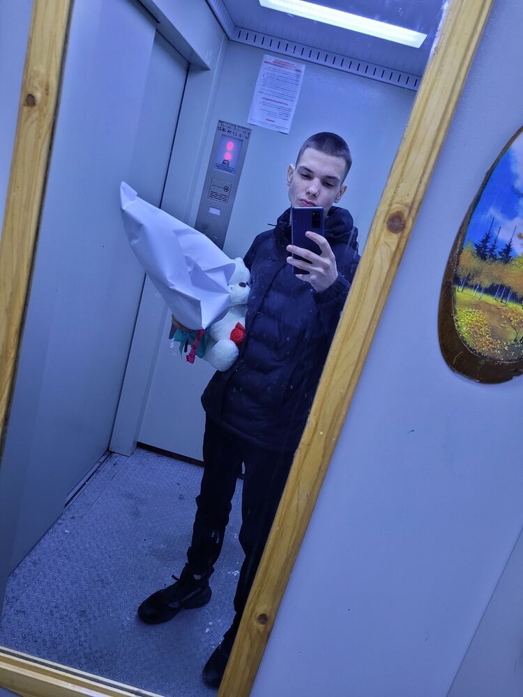  43359297  , 20 ,    