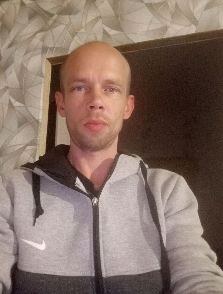  ,   Dmitry, 34 ,   ,   , c , 