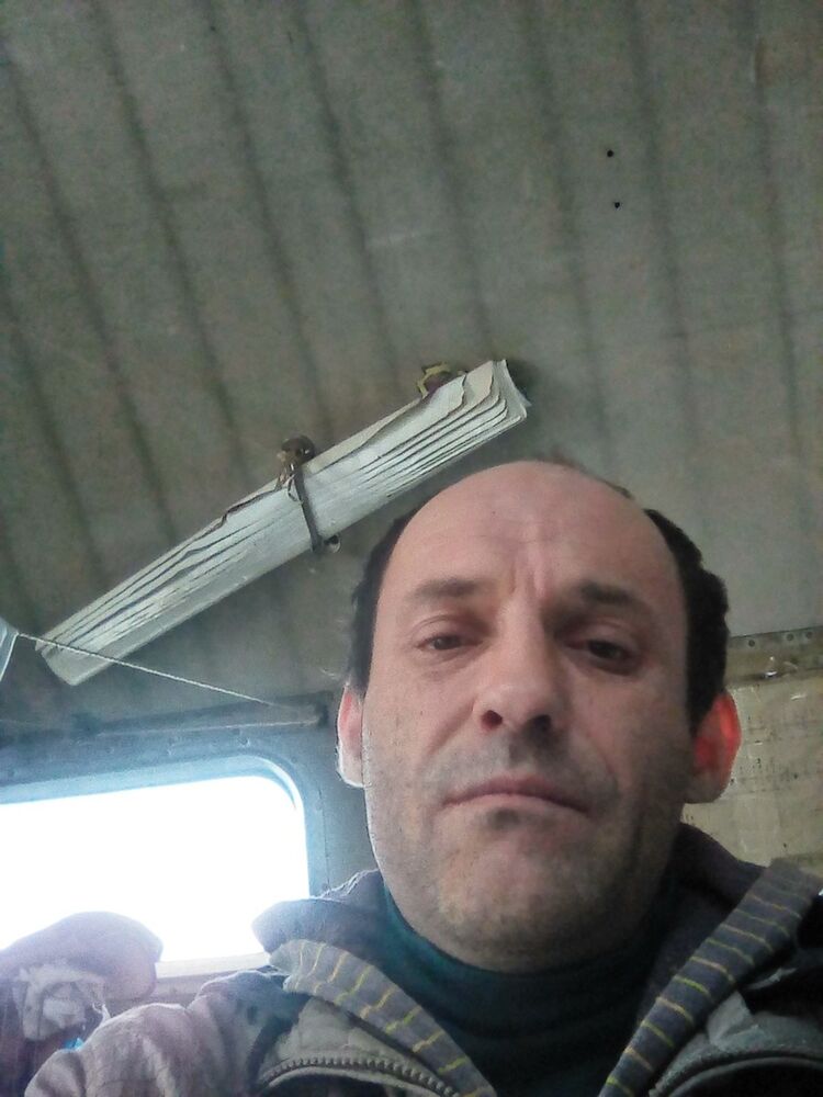  18644317  , 40 ,    