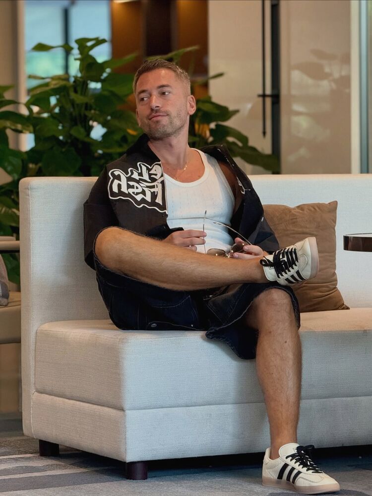 ���� 56238027 ������� �������, 44 ����, ���� ���������� � �����