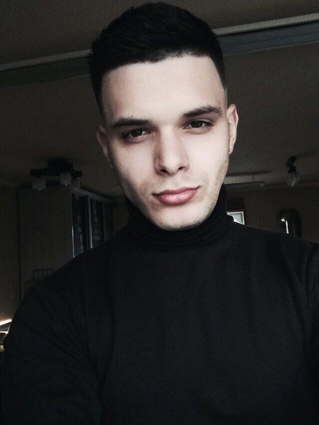 ���� 47002427 ������� �������, 32 ����, ���� ���������� � ������