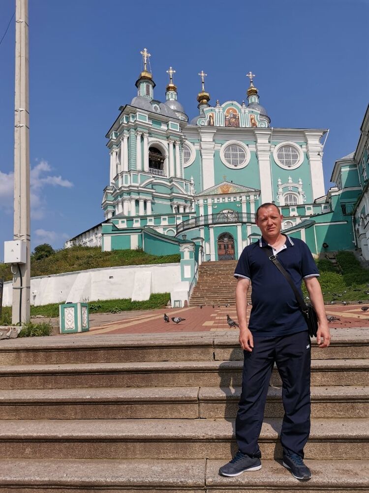  32348707  KONSTANTIN, 45 ,    --