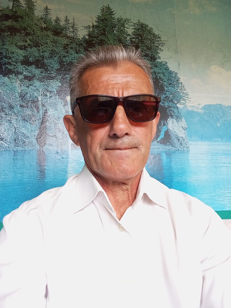  ,   Vladimir, 65 ,   ,   , c , 