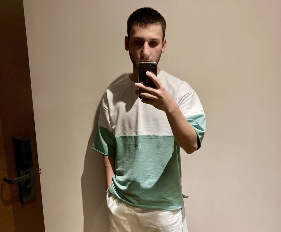  ,   Vrezh, 22 ,   ,   