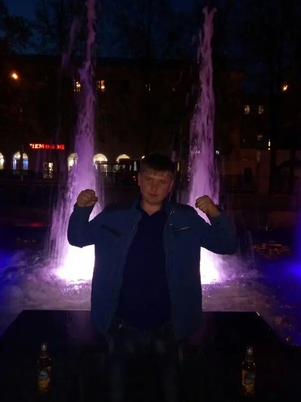  30831687  Vladimir, 29 ,    