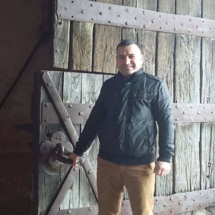  ,   Constantin, 45 ,   ,   