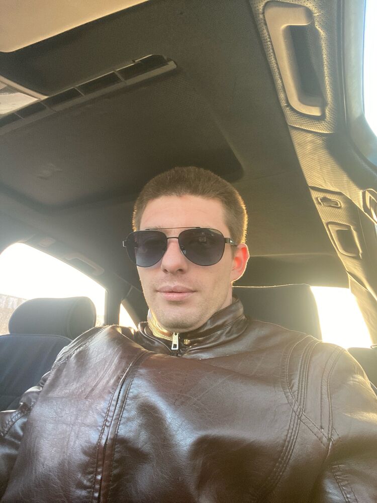  48286277  Nikolay, 30 ,    